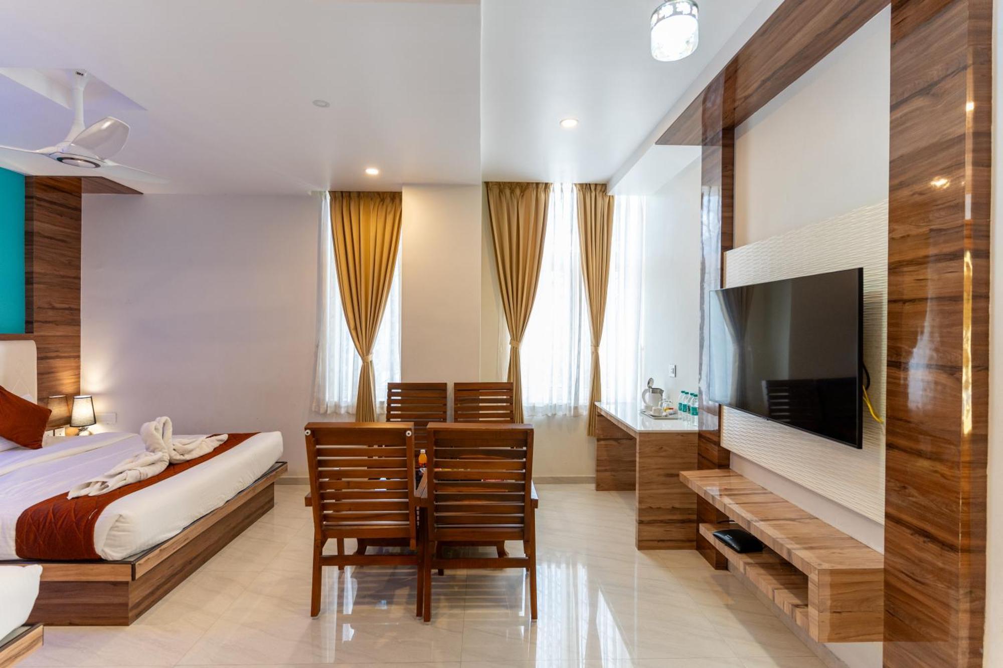 Hotel Sree Bharat Residency à Alāndurai Extérieur photo