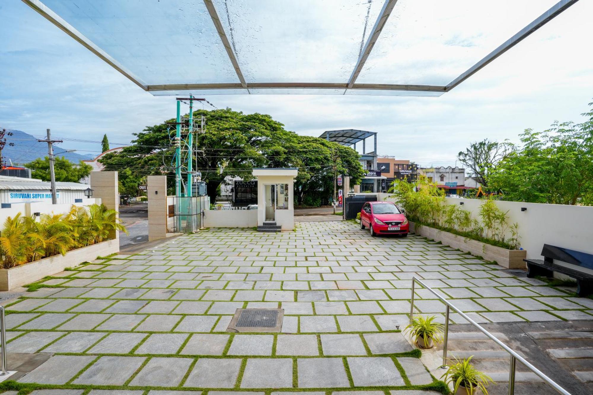 Hotel Sree Bharat Residency à Alāndurai Extérieur photo
